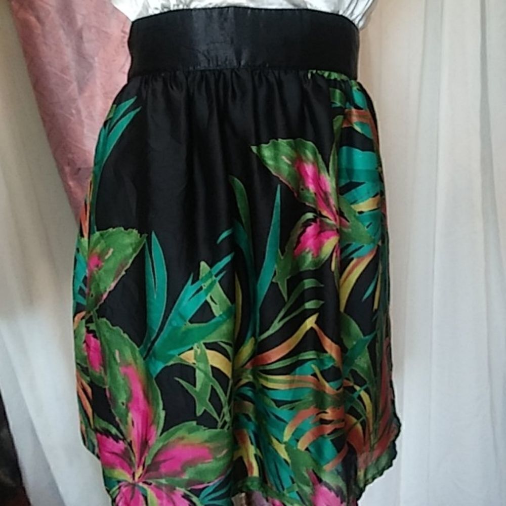 Double zero. Dress   - Picture 2 of 9